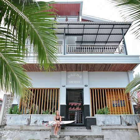 Hotel Oseda Nias Surf House à Hilibotodane Extérieur photo