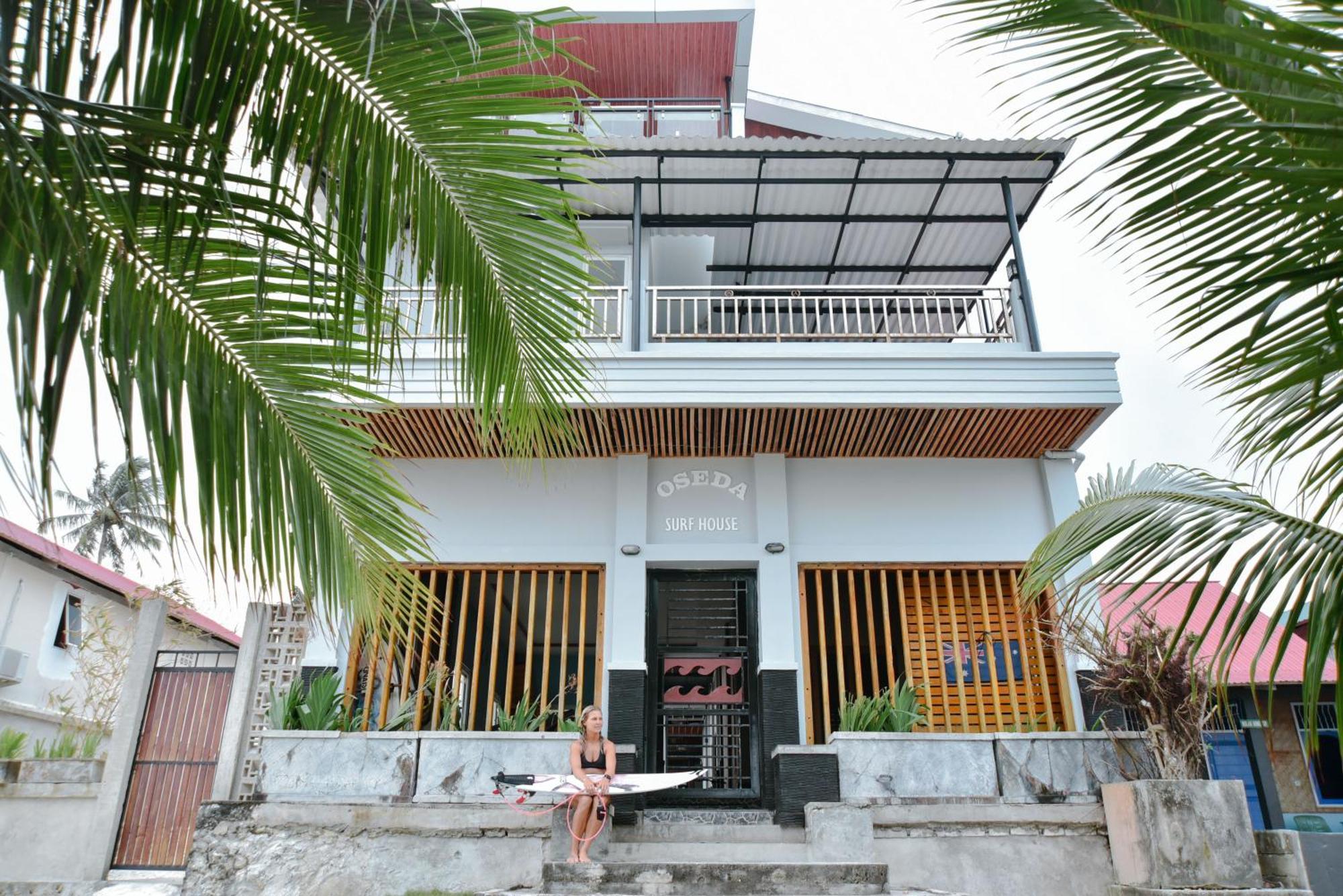 Hotel Oseda Nias Surf House à Hilibotodane Extérieur photo