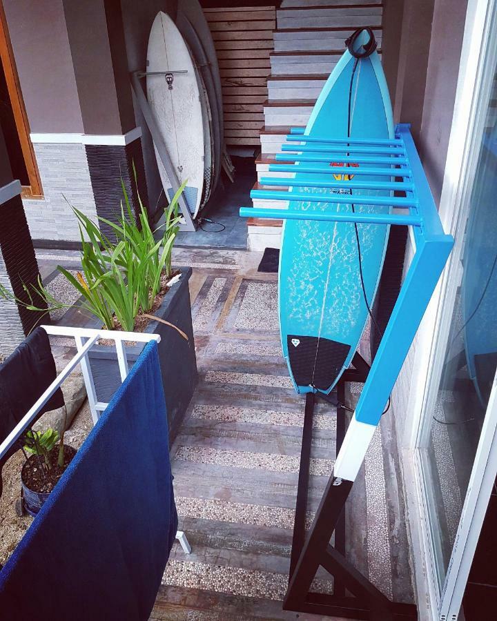 Hotel Oseda Nias Surf House à Hilibotodane Extérieur photo