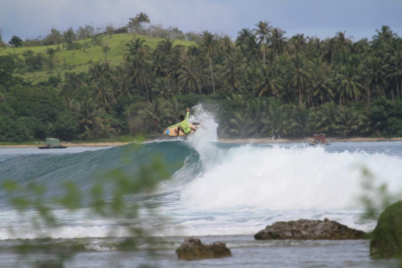 Hotel Oseda Nias Surf House à Hilibotodane Extérieur photo