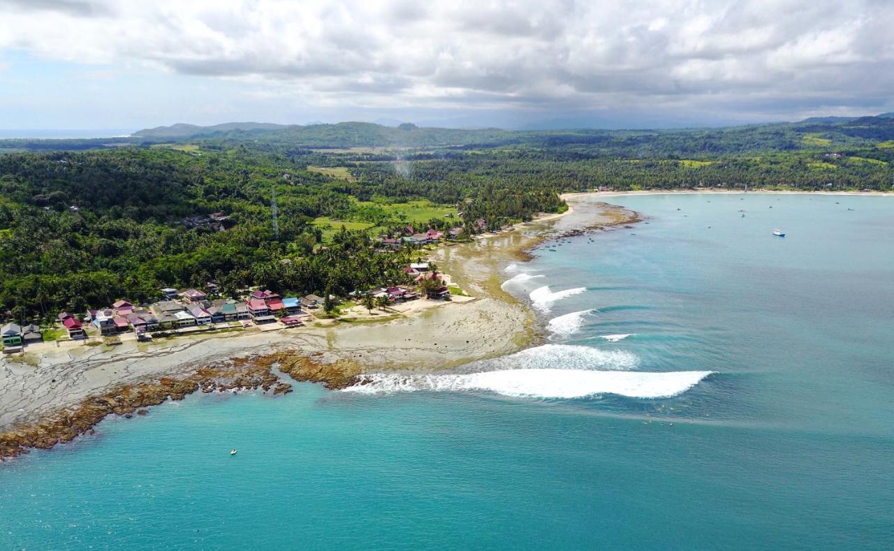 Hotel Oseda Nias Surf House à Hilibotodane Extérieur photo